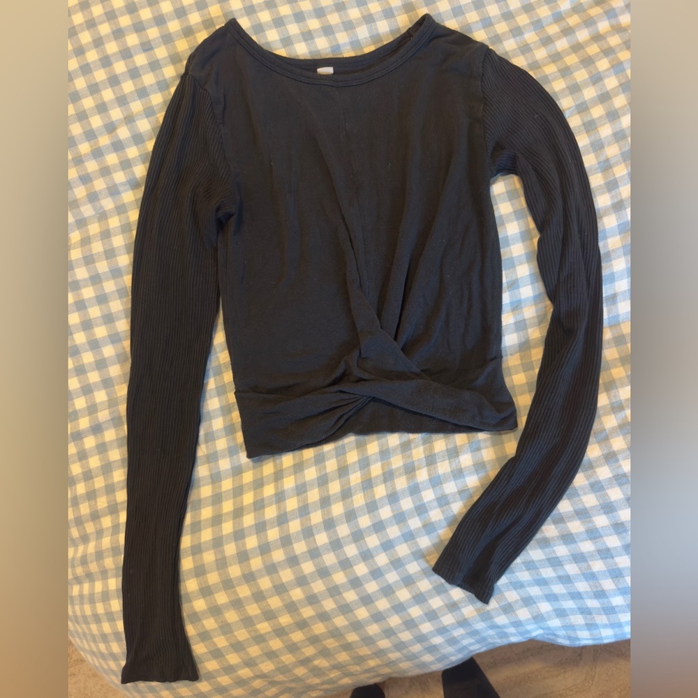 Alo yoga long sleeve crop top